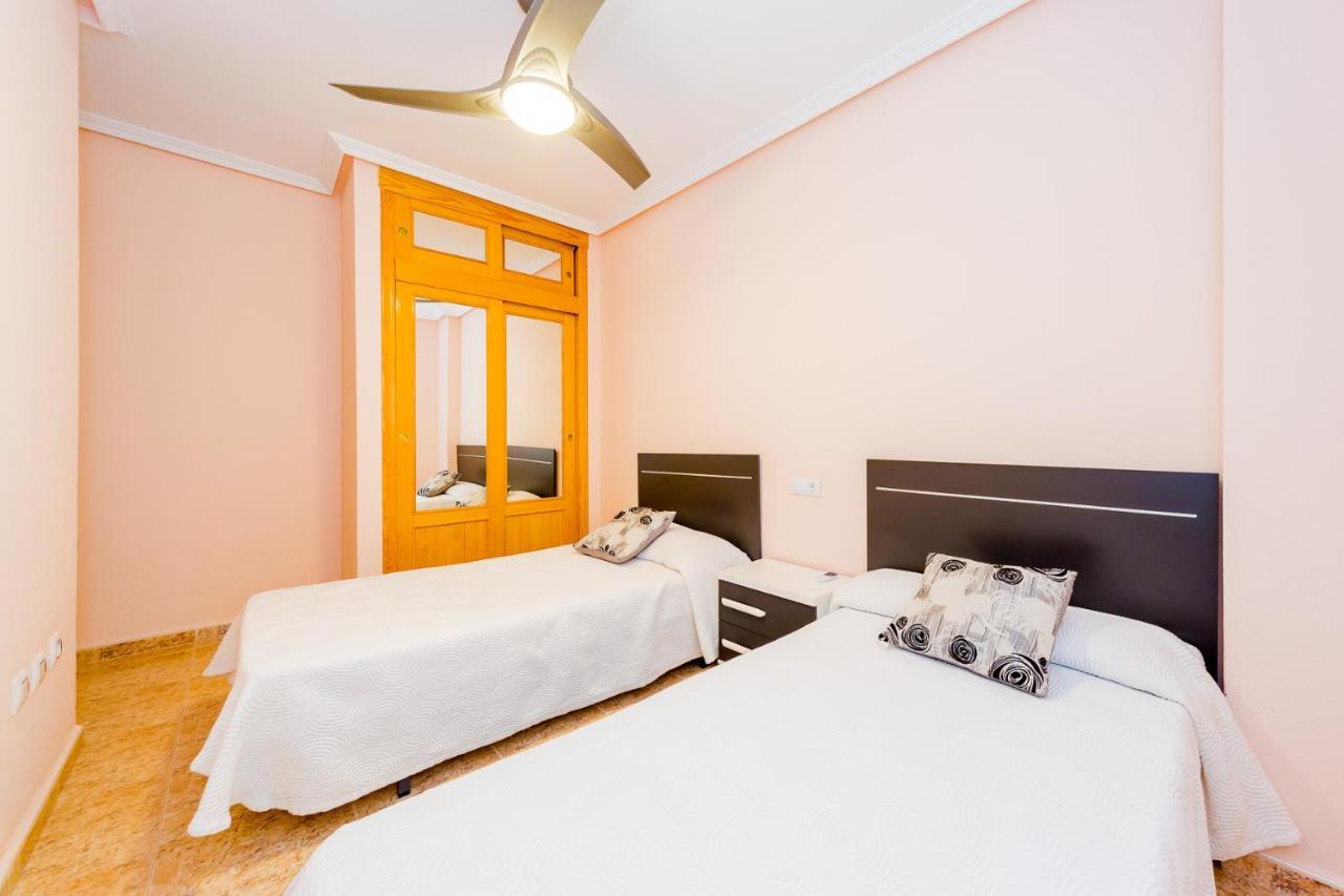 Apartamento Alegria Id 55 Torrevieja Exterior foto