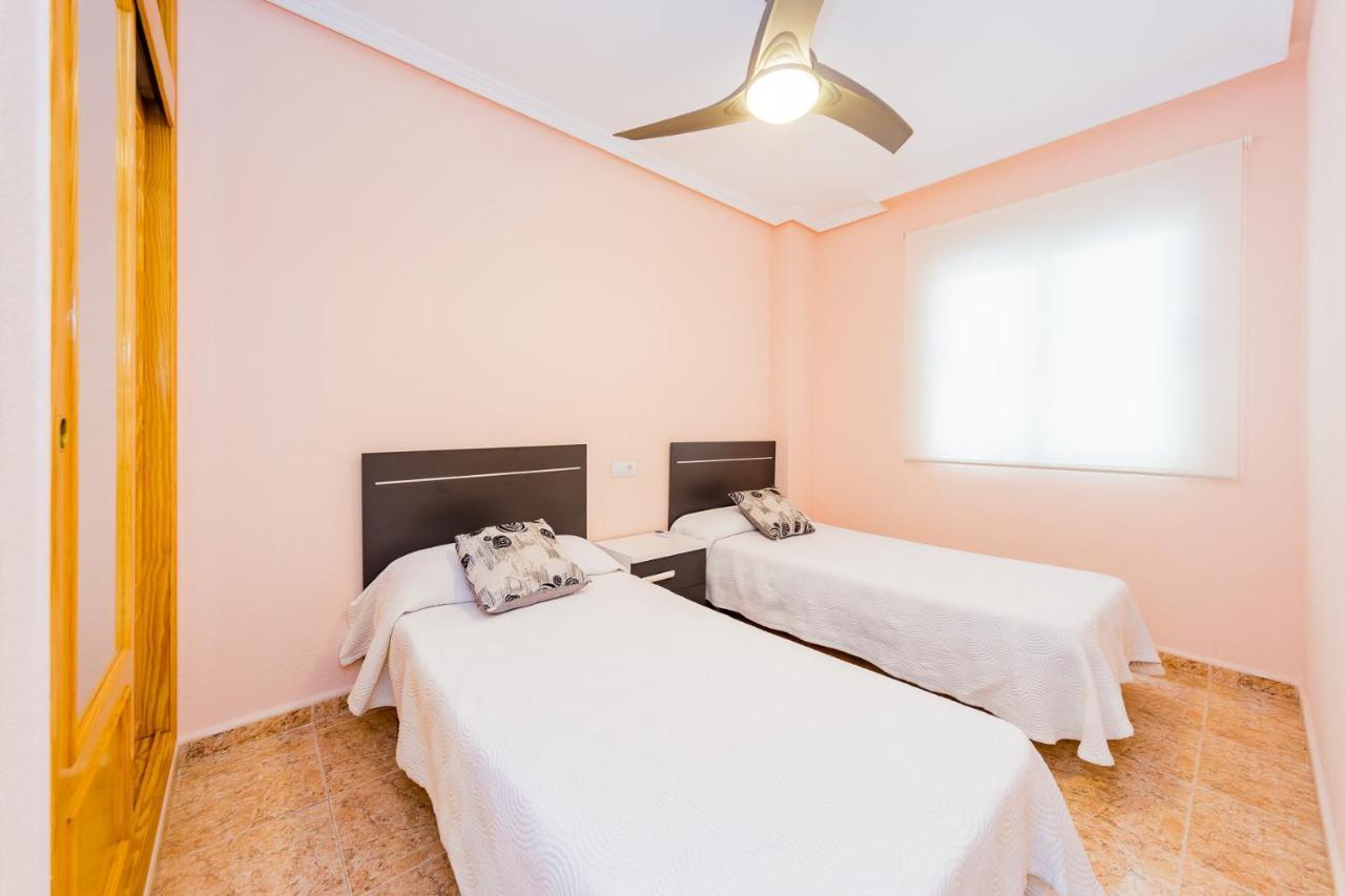 Apartamento Alegria Id 55 Torrevieja Exterior foto